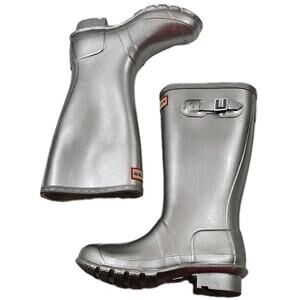 Hunter ~Boy's Size 2/Girl's Size 3~Silver Sparkling Gray Boots.